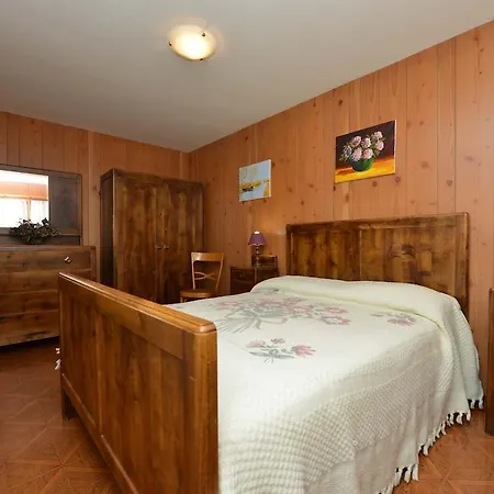 Apartamento Fiernaz *